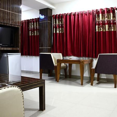 Hotel Maharaja Katra (Jammu and Kashmir) Quarto foto