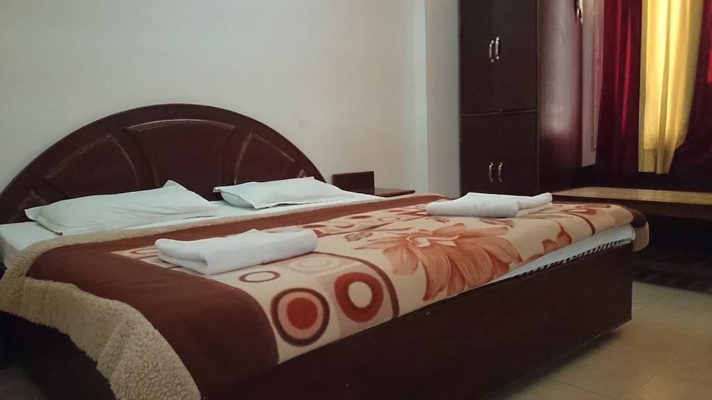 Hotel Maharaja Katra (Jammu and Kashmir) Quarto foto