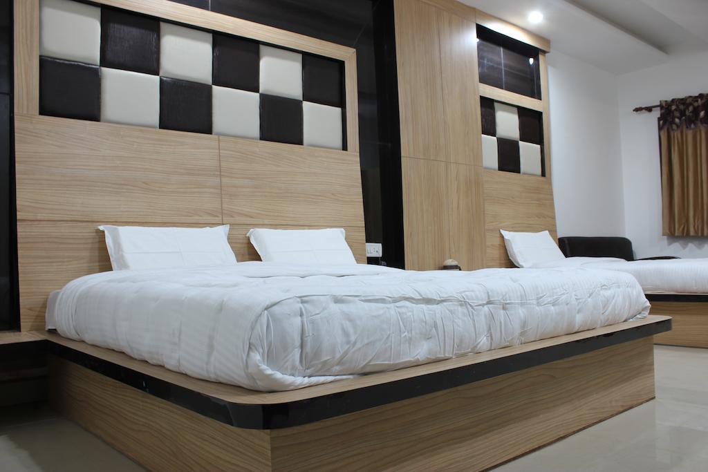 Hotel Maharaja Katra (Jammu and Kashmir) Quarto foto