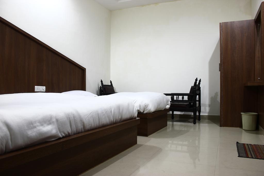 Hotel Maharaja Katra (Jammu and Kashmir) Quarto foto