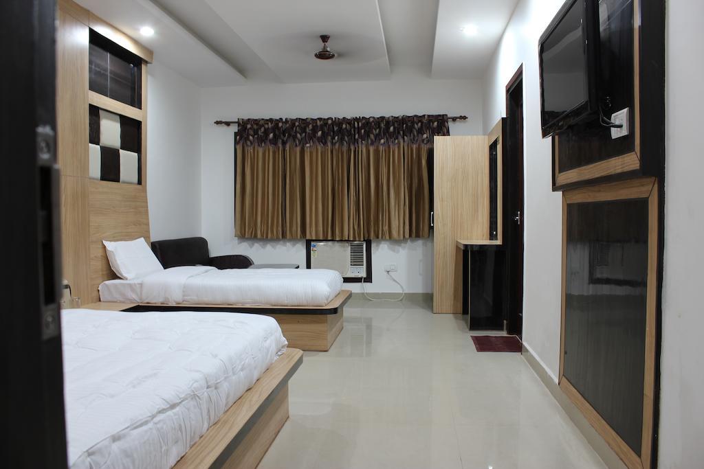 Hotel Maharaja Katra (Jammu and Kashmir) Quarto foto
