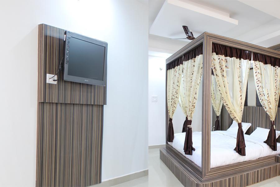 Hotel Maharaja Katra (Jammu and Kashmir) Quarto foto
